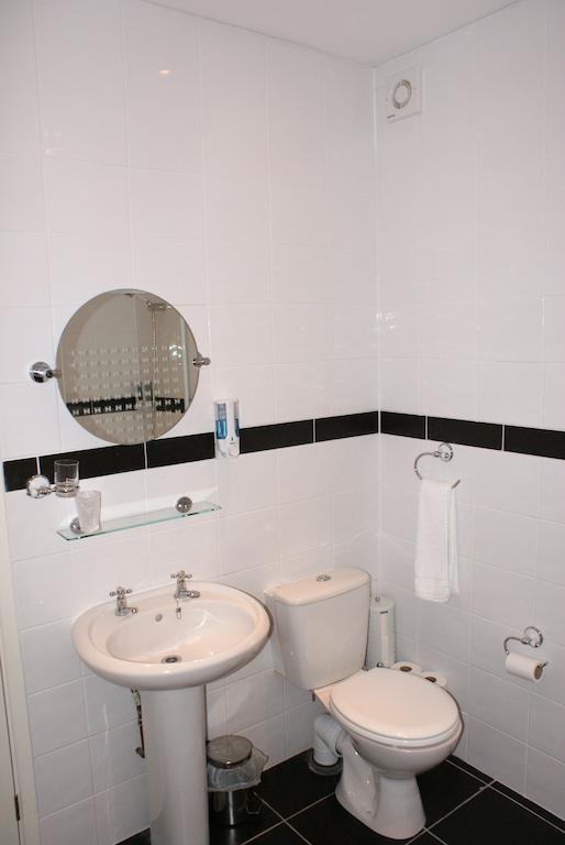 Bed and Breakfast The Hawkenbury Staplehurst Habitación foto